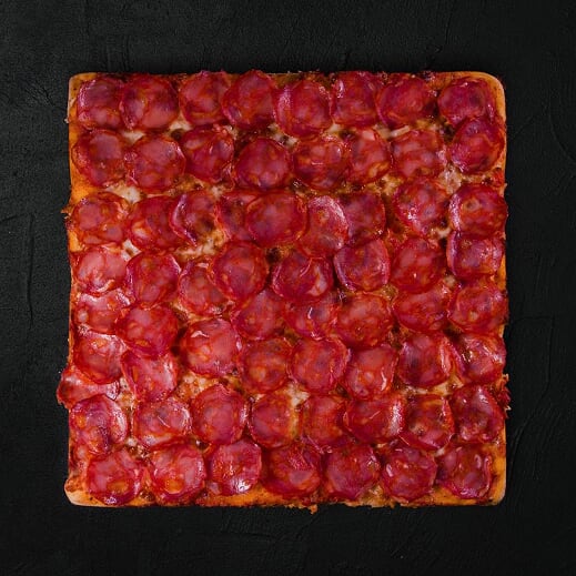 pizza-aperon-is-sharp